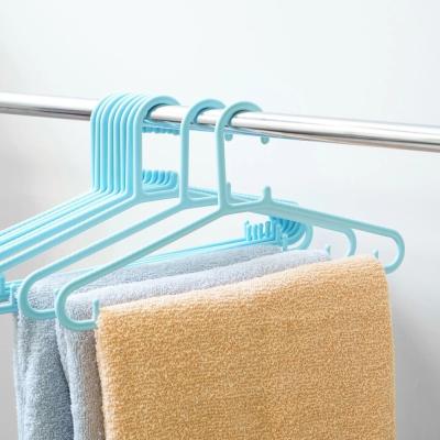 Selma Hanger Gantungan Pakaian Plastik June 37.5 cm - 10 Pcs Random